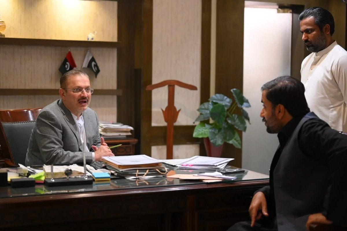 کراچی:
پاکستان پیپلز پارٹی کے رہنما مشر حاجی عبدالشکور کاکڑ صاحب کی سندھ کے صوبائی سینئر وزیر شرجیل انعام میمن سے خصوصی ملاقات۔
سندھ و بلوچستان کے حالات پر تفصیلی تبادلہ خیال۔
ملاقات میں سردار حنیف خان موسیٰ خیل بھی شریک تھے۔
#PPP #Sindh