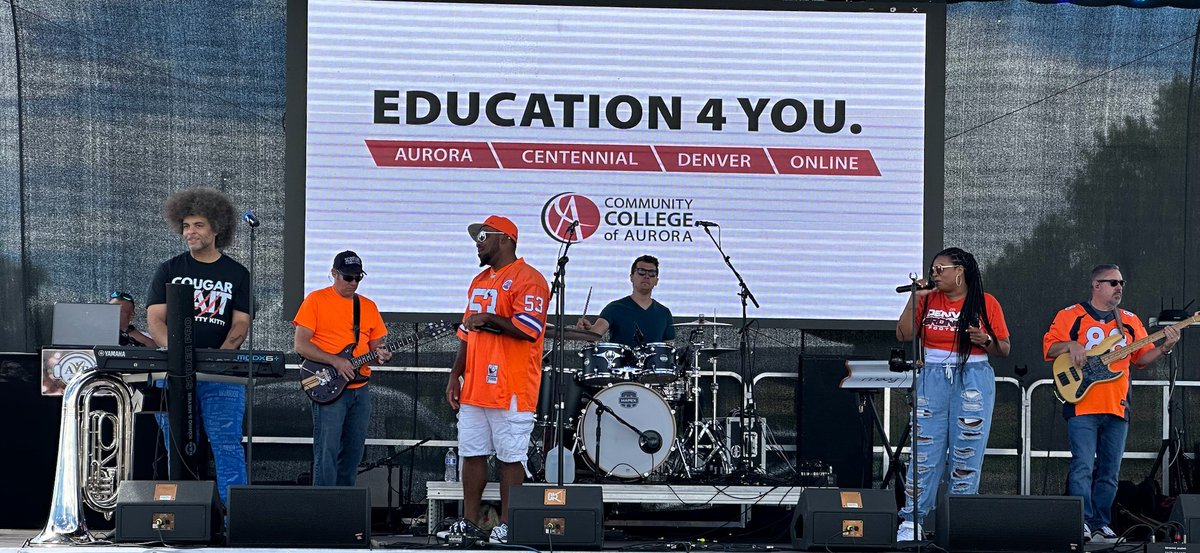 🧠 “Tell us in one word how music makes your week better. 👇