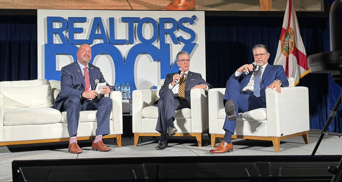 Christina Johnson tweet media