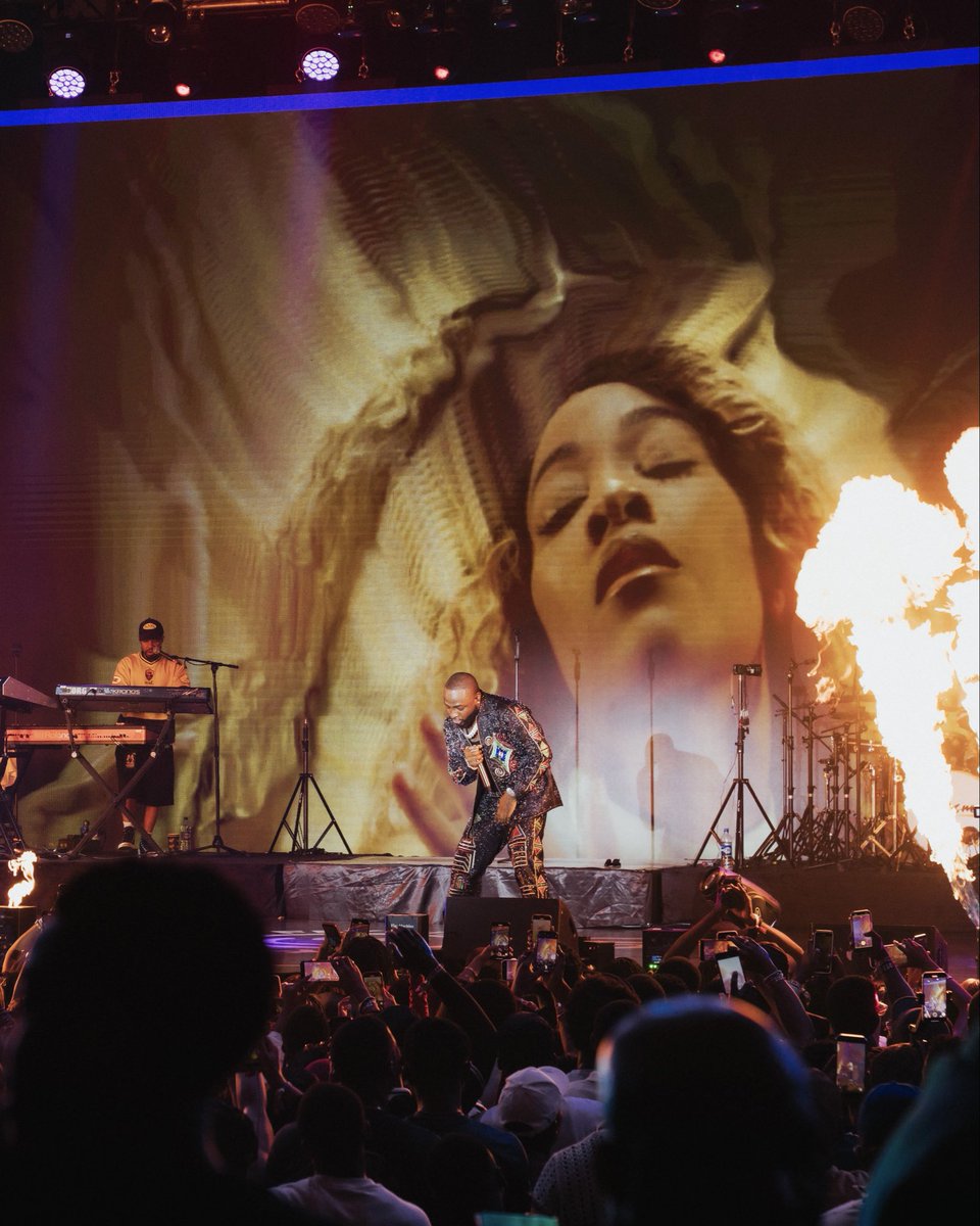 davido's tweet image. More dates added to the #5IVEAliveTour!! 5️⃣ 

Tanzania and Zambia I’ll see you soon get your tickets now 🎟️