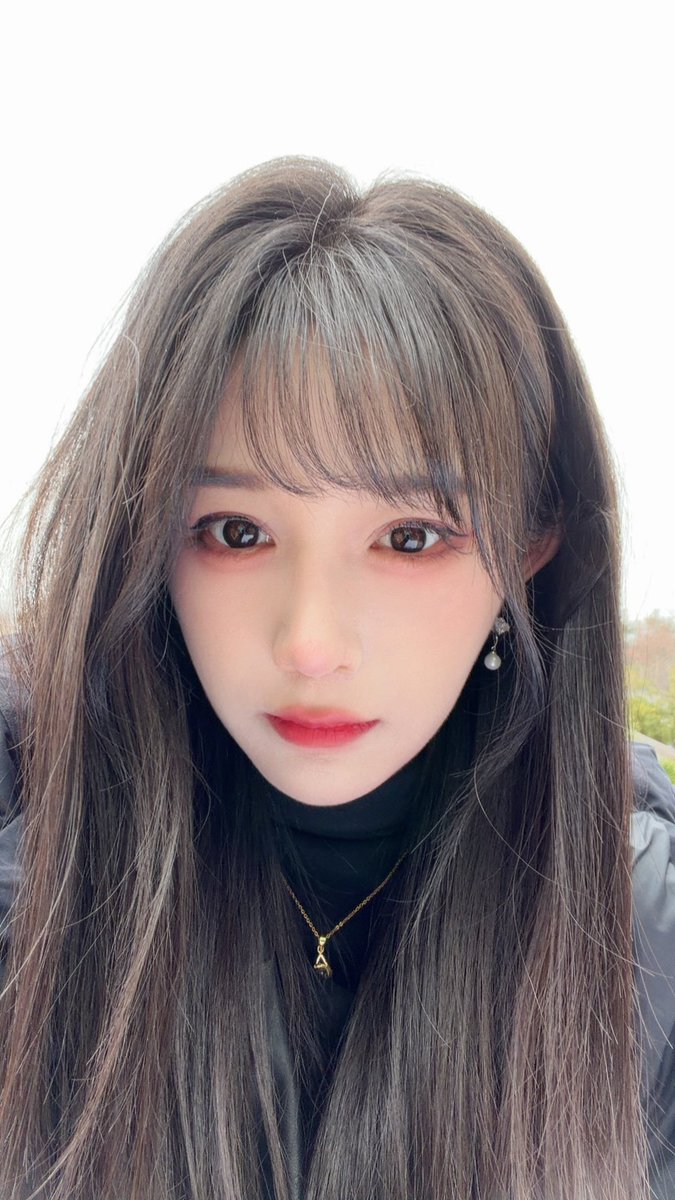 433_starlight's tweet image. 2026.01.20 🎶 抖音 group chat

#苏杉杉 #sushanshan #小空气酱