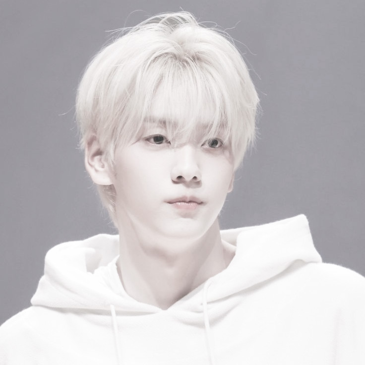 Ohsofthoney's tweet image. ㅤㅤㅤ それが私です。 ㅤㅤㅤ