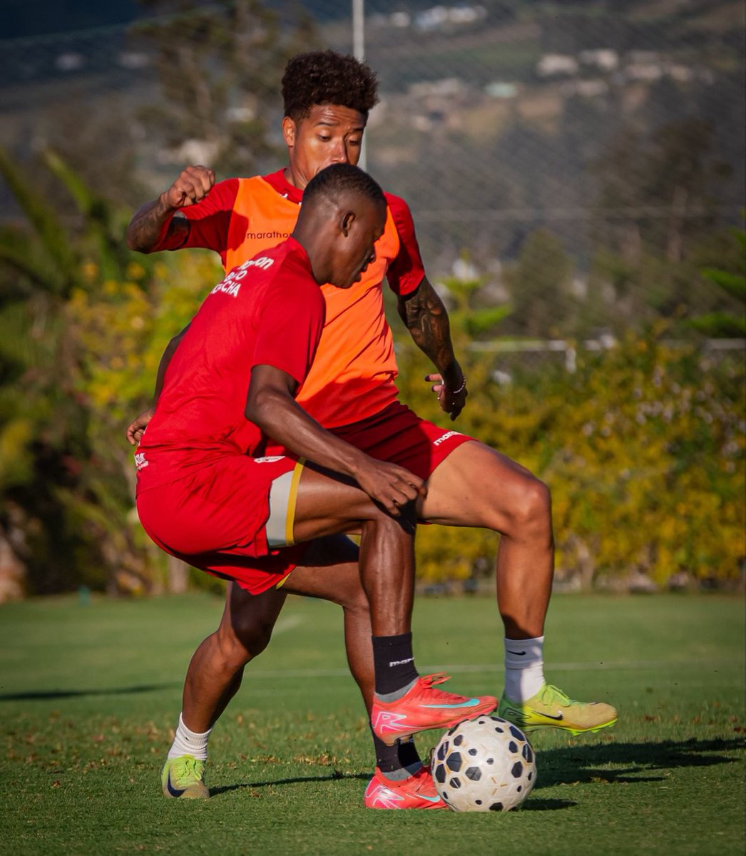 Alineación del tercer tiempo de #BSC contra Católica: José Gabriel Cevallos  Byron Castillo Javier Báez Jhonnier Chalá Gustavo Vallecilla Christian  Solano Jordan Medina Milton Celiz Bruno Caicedo Richard Borja Pablo Calle