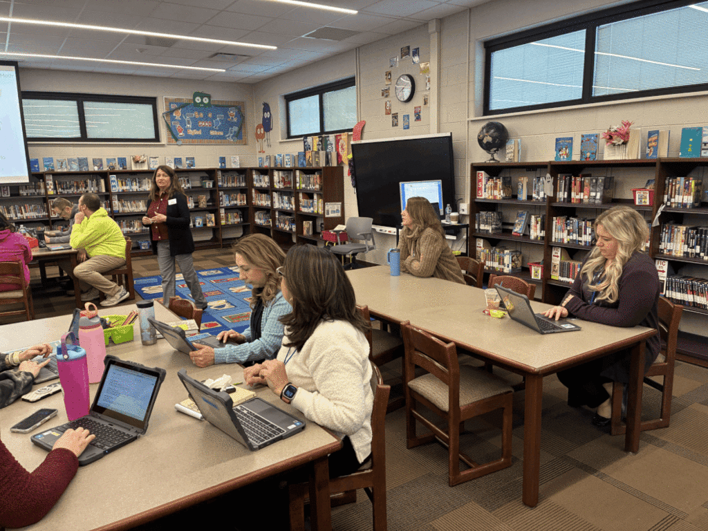 D83 Shines tweet media