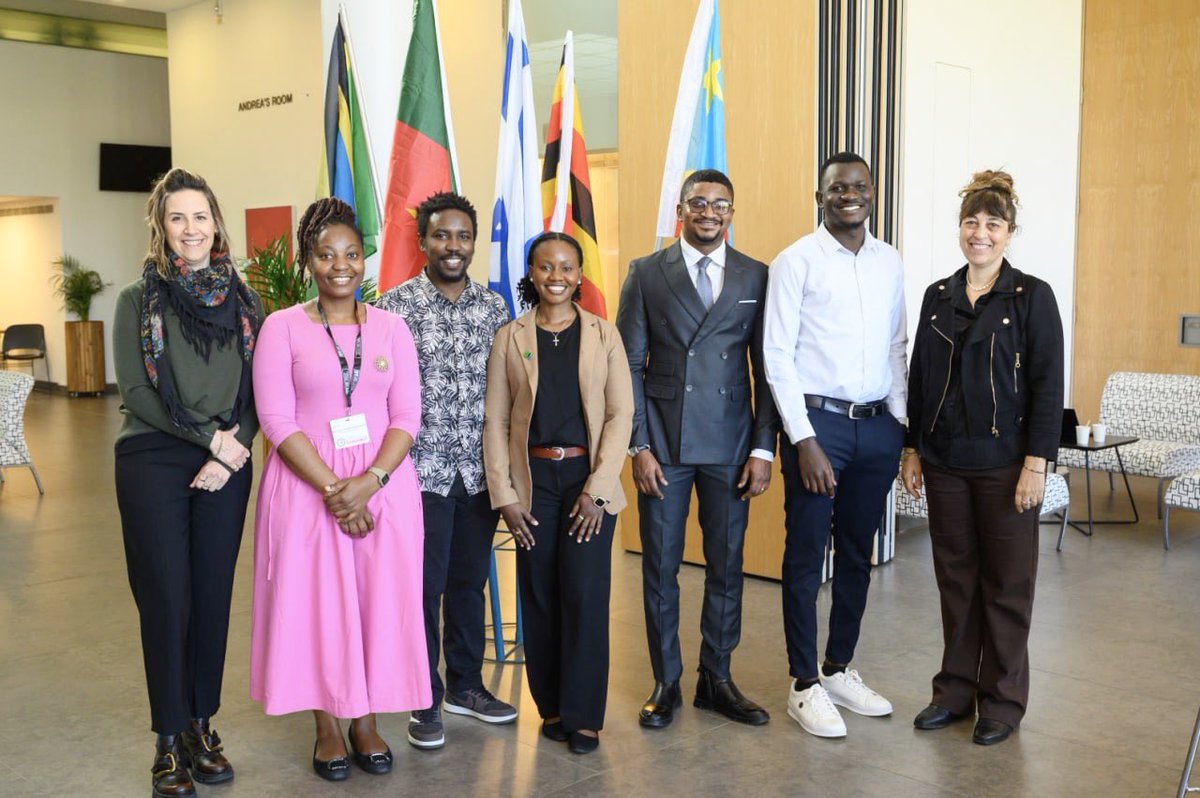 Bridges of Science Program tweet media