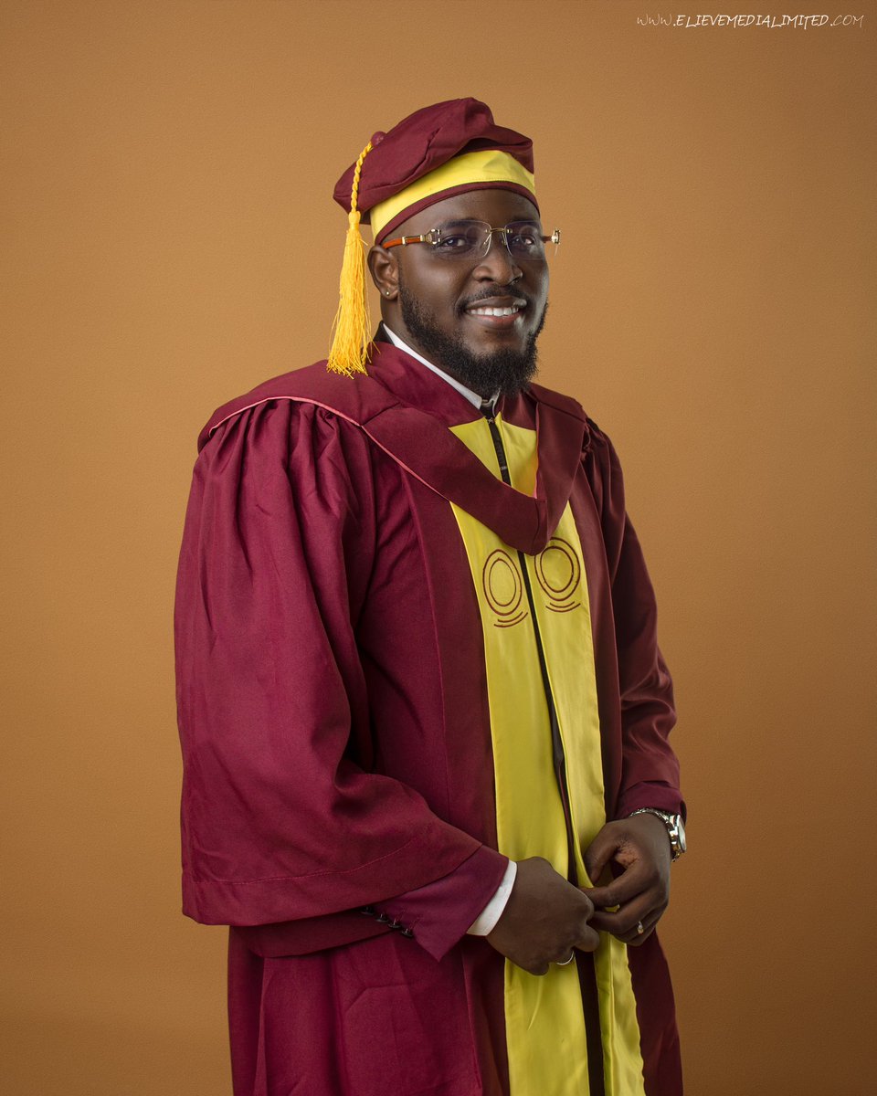 mykeljnr07's tweet image. Finally a degree holder 🎓🎉

Bachelor of Science Education (B.Sc. Ed.) in Chemistry at the University of Lagos 🥇🎓

Happy Convocation to me 😌 
#UNILAG2025Convocation #graduate #unilag