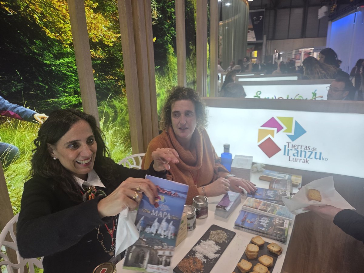📣🌿Ya estamos en  #Fitur ,  en #Madrid,   promocionando nuestro destino junto con Turismo Navarra / Turismoa Nafarroa . 
#turismoruralenNavarra
#ecoturismo
🚶‍♀️🚴‍♂️👩‍🦽‍➡️