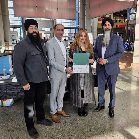 AmanpreetSGill's tweet photo. Thank you to the South Asian Health Expo for bringing community members and local professionals together. 

It was a valuable opportunity to connect, listen and support the people and small businesses that help our communities thrive.

#yyc #skyviewyyc #calgarynw #localbusiness https://t.co/Qx8lQijJV7