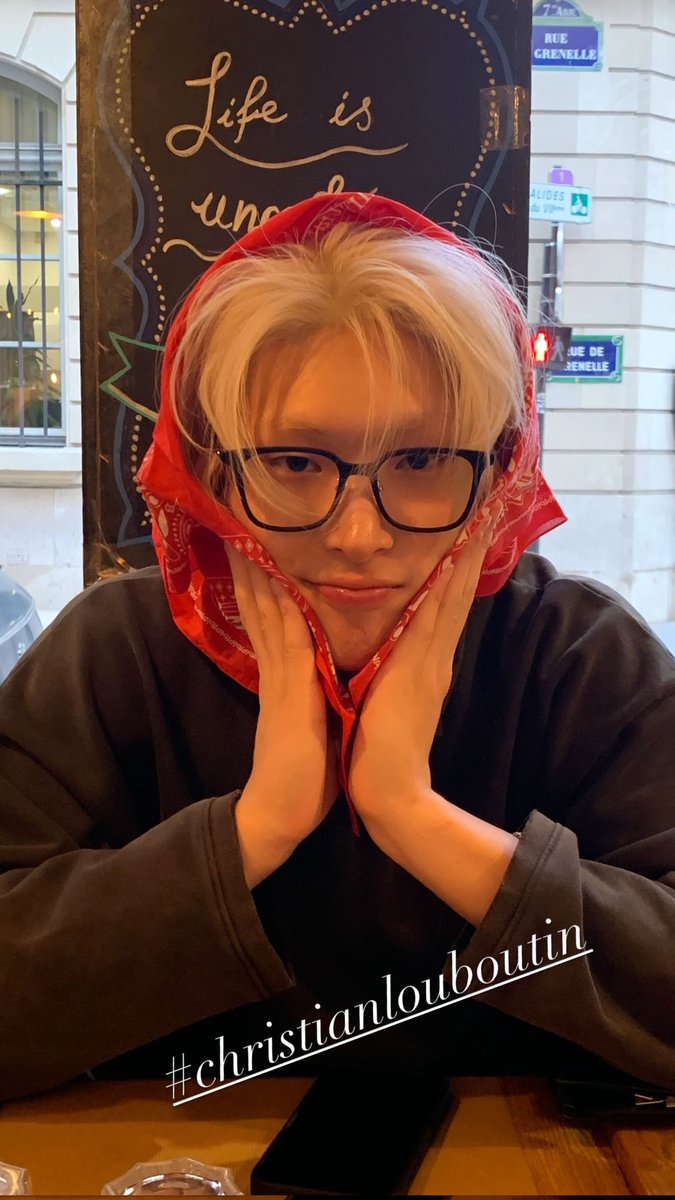 1024updates's tweet image. [📷] Mingi instagram story

#MINGI #민기 #ChristianLouboutin
@ATEEZofficial @LouboutinWorld