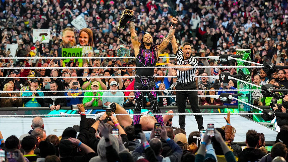 reigns_era's tweet image. The MANIA edition.

2023: Rhea wins WWE Women’s title.

2024: Priest becomes World Champion.

2025: Dom wins IC title.

Finn Balor you up next 🙏