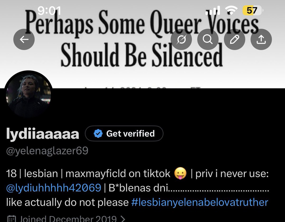 yelenaschains's tweet image. hashtag new layout #dont forget #me