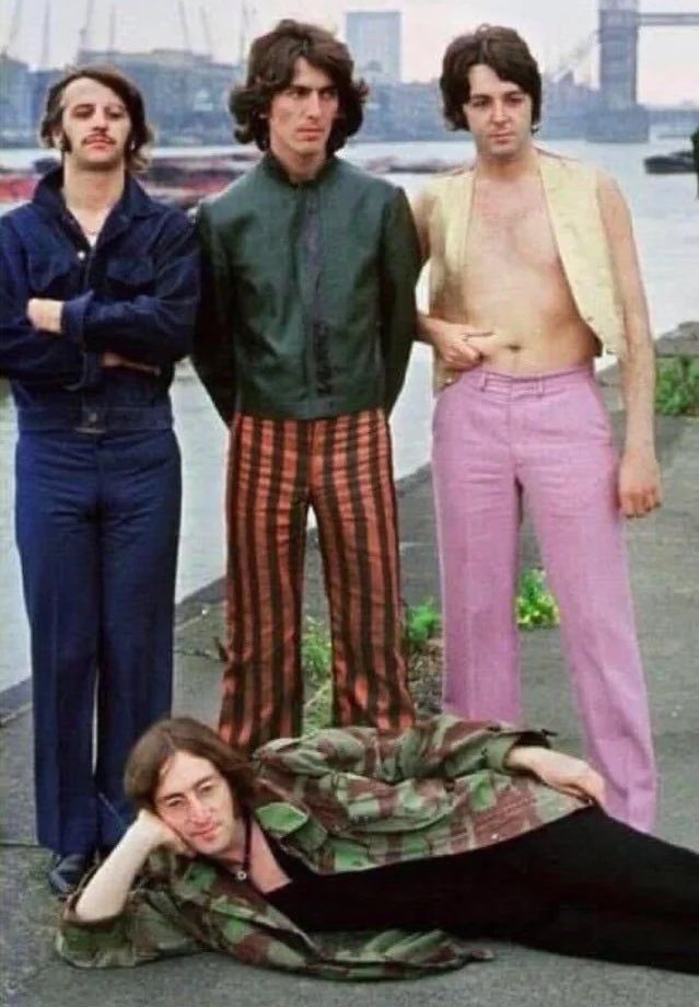 petewill70's tweet photo. Say what you want about The Beatles but at least they knew how to defend a free-kick #LFC https://t.co/DzGHSTKzYy