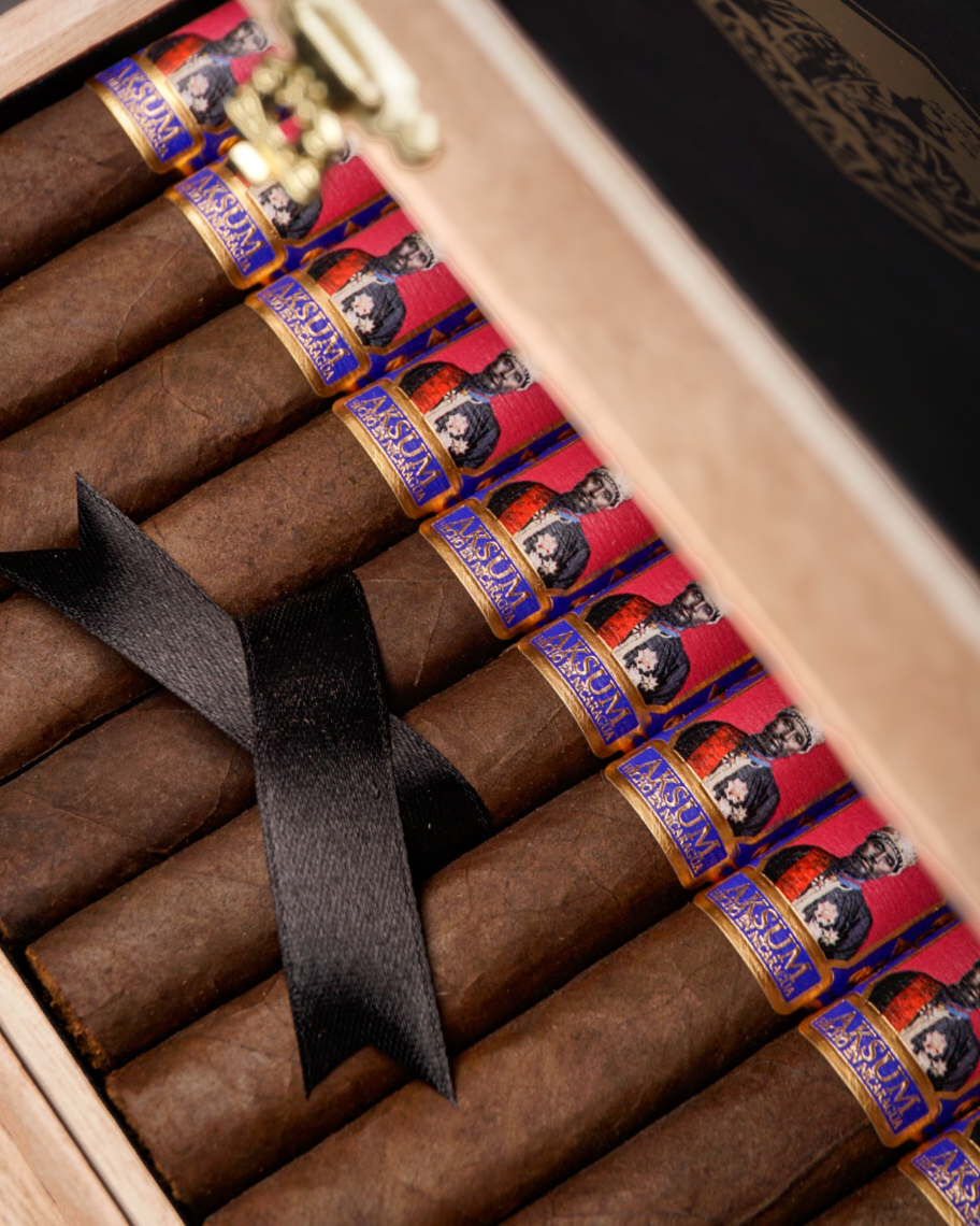 Foundation Cigars tweet media