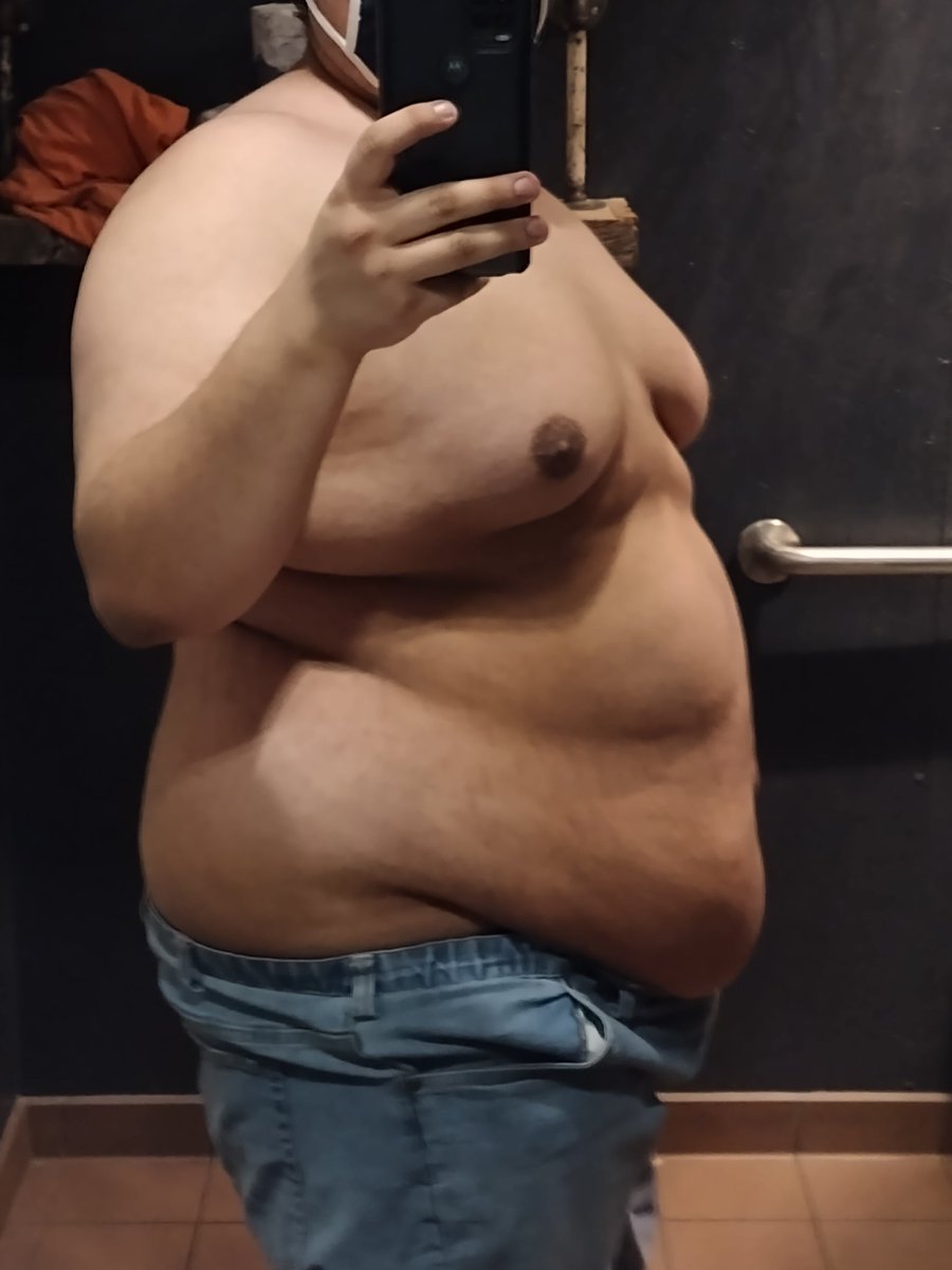 ursa at night tweet media