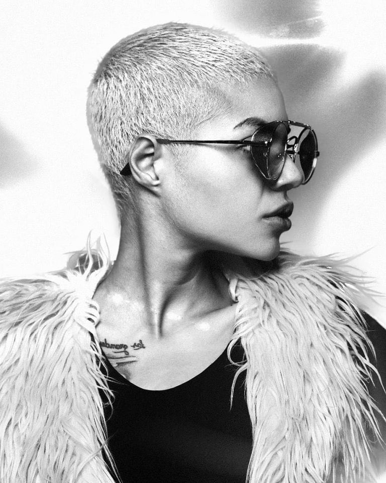 Si van a hablar mal de mí, procuren tener cintura.
MELISSA GATE APOTEÓSICA 
#teamcaramelo #PandillasGateX