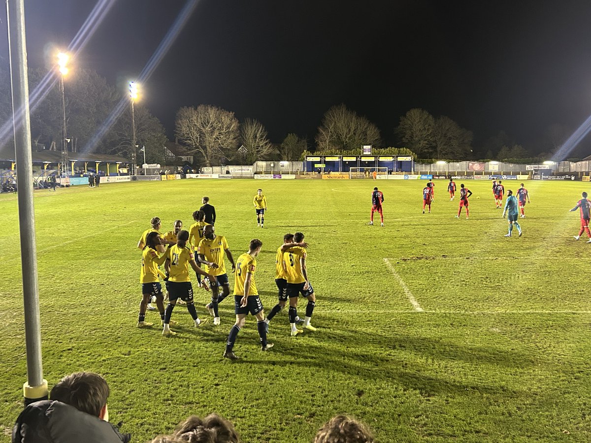 🚨NEW EPISODE OUT NOW🚨

🟡  Whitehawk put five past City.
🔵  The Saints bounce back with a win over Hashtag United.
🟡 There are some familiar faces back at Clarence Park.
🔵 We preview the Lewes &amp; Billericay Town games.

#sacfc👇

youtu.be/uDq6QefViC4?si…