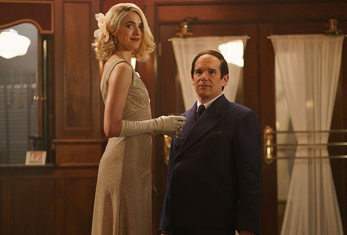 Но нет блядь.
Blue Moon это действительно один из лучших фильмов, что я видел. Наверное, рядом с Седьмой Печатью и Джанго. Меня второй день не отпускает, как же это прекрасно