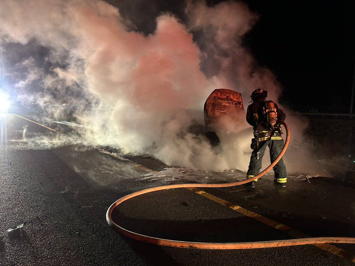 Greater Naples Fire tweet media