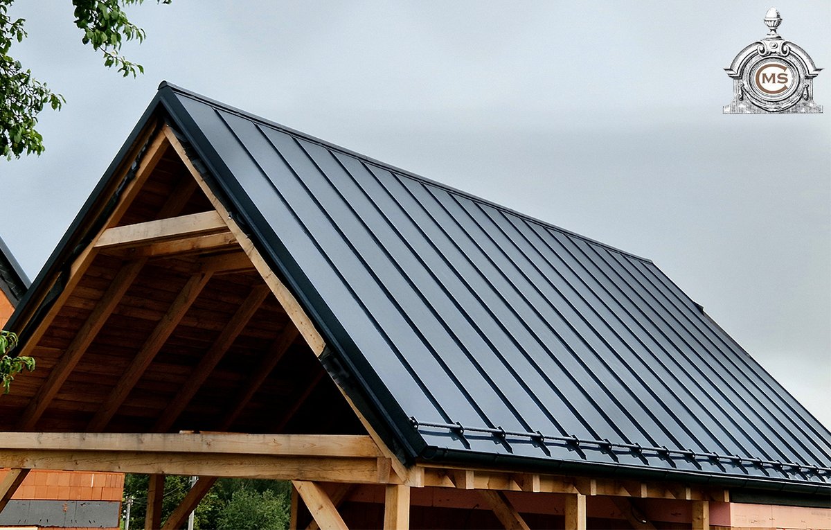 We provide high-quality standing seam metal roofing designed for clean lines, durability, and long-term performance. Contact us to learn how standing seam roofing can elevate your next build or renovation. chicagometalsupply.com/standing-seam-…