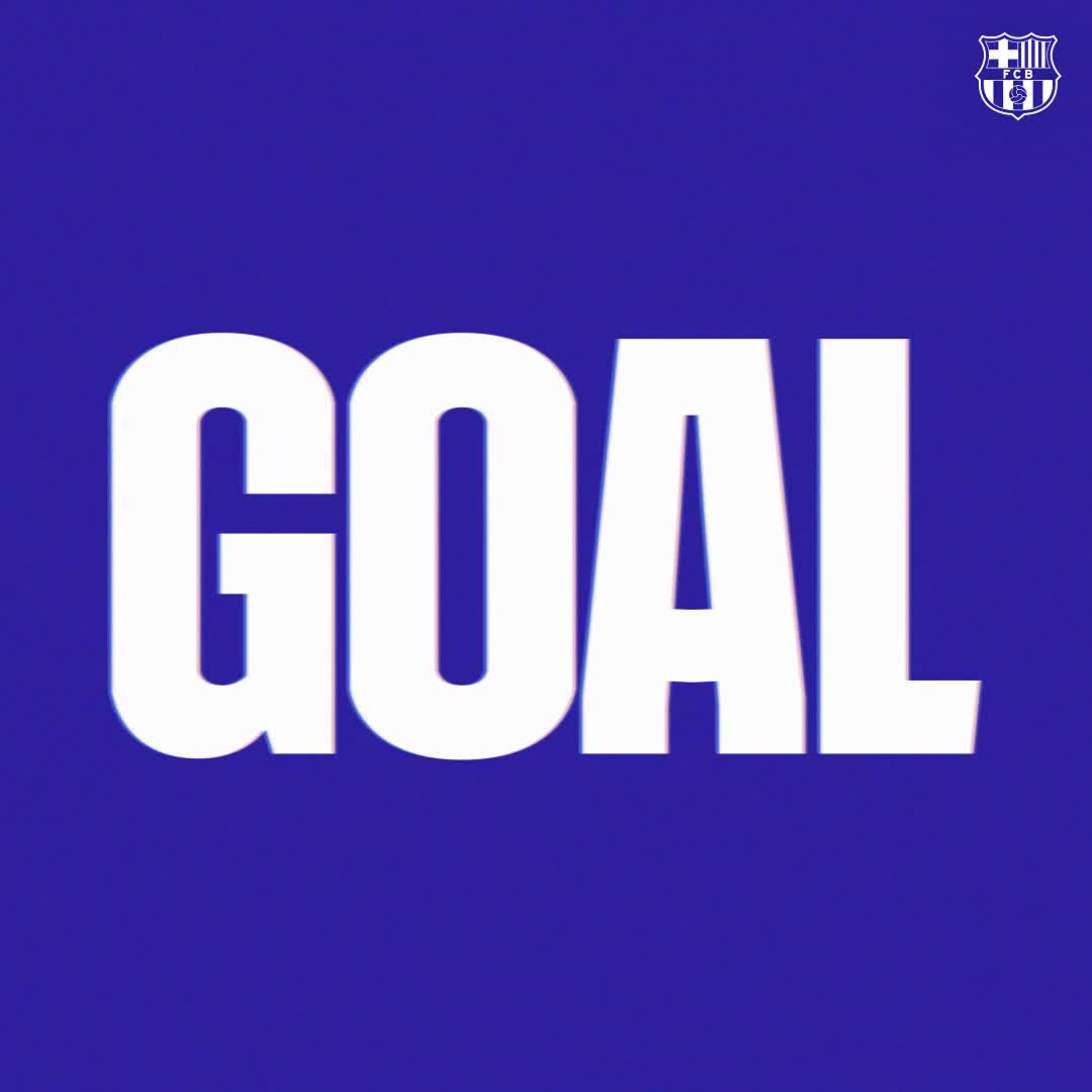 63' Buuuuuuuut de Dani Olmo !!!!!! Deux minutes après être entré en jeu, le milieu blaugrana place une frappe du droit en pleine lucarne !!!!!! Quel golazo !!!!! (2-3) #SlaviaBarça