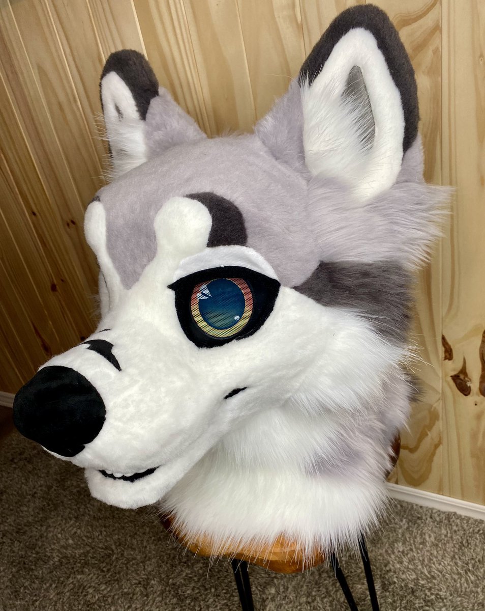 MoonFull Creations tweet media