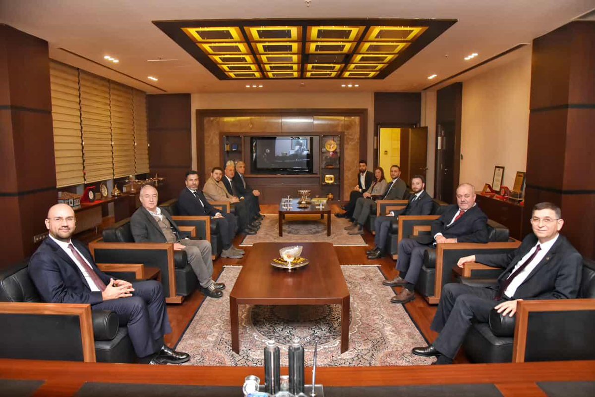 GEEM Yönetim Kurulu olarak 26 Aralık 2025 tarihinde GSO - Gaziantep Sanayi Odası Yönetim Kurulu Başkanı Sayın Adnan Ünverdi'ye nezaket ziyareti gerçekleştirdik. 

Misafirperverlikleri ve hoş sohbetleri için teşekkür ederiz. 

#geem #dernek #stk #geemplatformu 

<a href="/gso_kurumsal/">Gaziantep Sanayi Odası</a>