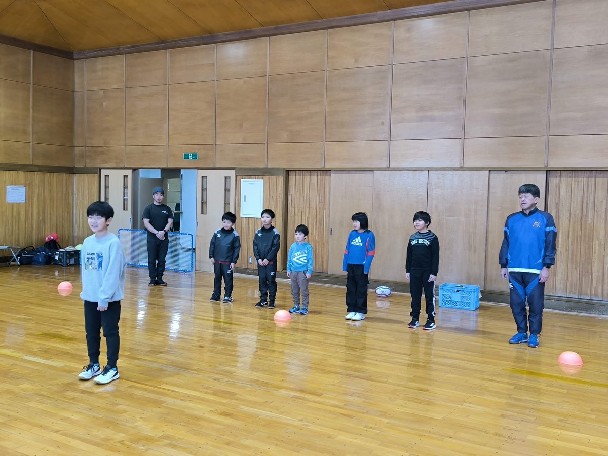 SPO_jr's tweet photo. 1月24日は9時から北トレセン
25日は9時30分から北斗グランドで練習です。
雪上練習頑張りましょう。

#北見市 #ラグビー
#スピリッツ #SPO
#団員募集 #見学体験

１月２４日(土)２５日(日)のお知らせ https://t.co/yjY3vOta3G https://t.co/TO8262IJHm