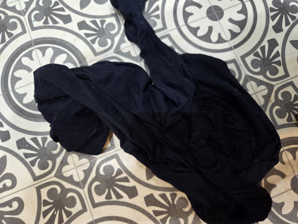 Mrs Tights tweet media