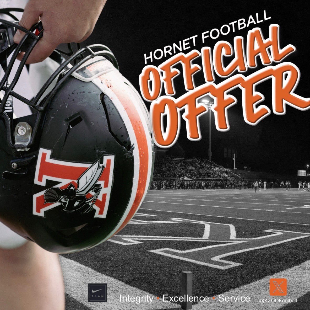 DavistonIsiah's tweet image. #AGTG After a great call with @CoachKrajacic I am beyond blessed to receive an offer from @KzooFootball 

@BobbyMarten2 @cmerrell3 @VincentIwuagwu @JohnnyPardo24 @TheD_Zone @MichFBFrenzy @PrepRedzoneMI @XplosivePA