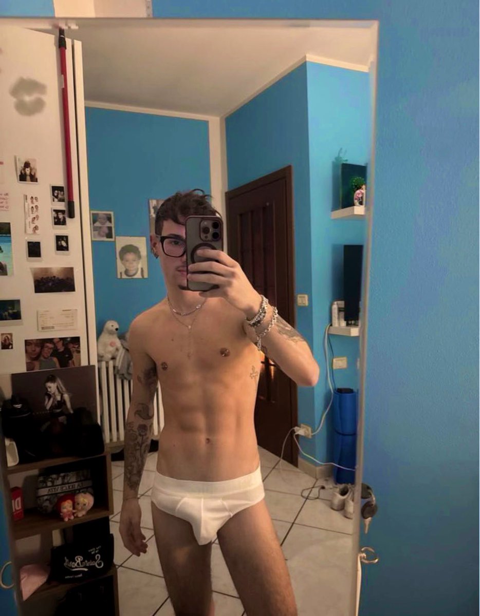 OlivettiDylan's tweet photo. 🤫

https://t.co/3bMMvq7vqC https://t.co/Rt2bx1FLgT