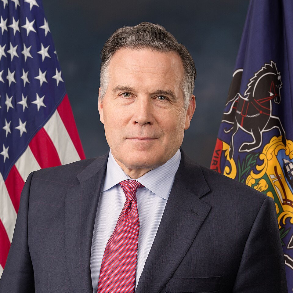 🚨 BREAKING: Sen. Dave McCormick (R-PA) CO-SPONSORS Mike Lee's SAVE ACT after MAGA got loud

LET'S GO!

Pennsylvania is a PURPLE state. If Dave McCormick can get onboard, every member of the Senate GOP can.

Pass the SAVE Act and require citizenship to vote! 🇺🇸