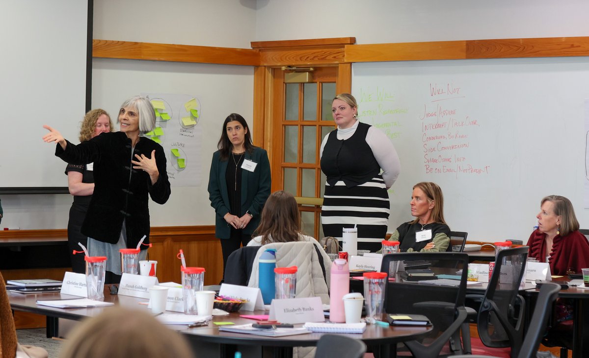 🎓 Congratulations to the 2026 graduates of our Executive Leadership Program for Nonprofit Organizations (ELPNO)!

This week-long experience empowered nonprofit leaders to lead with confidence and impact.

📖 Read the full story: loom.ly/U8iViGA