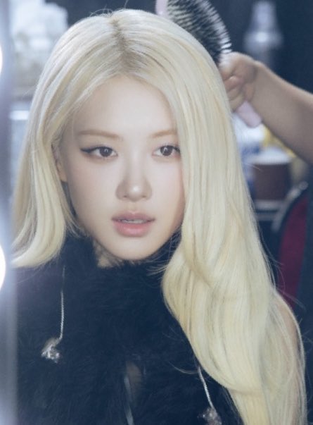 charts_rose's tweet image. ROSÉ becomes the first K-Pop soloist in history to earn a BRIT Award nomination as “APT.” has been nominated for  'International Song of the Year'.