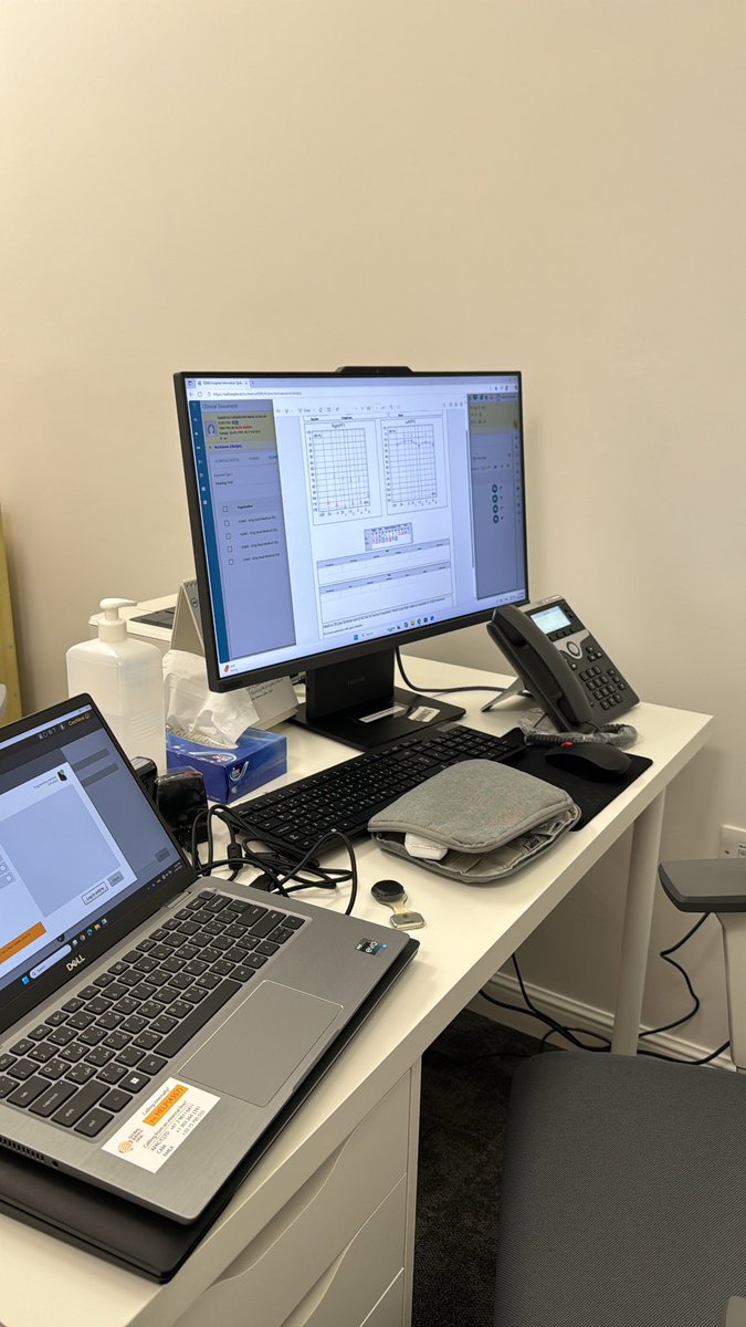 شُمــوخ tweet media