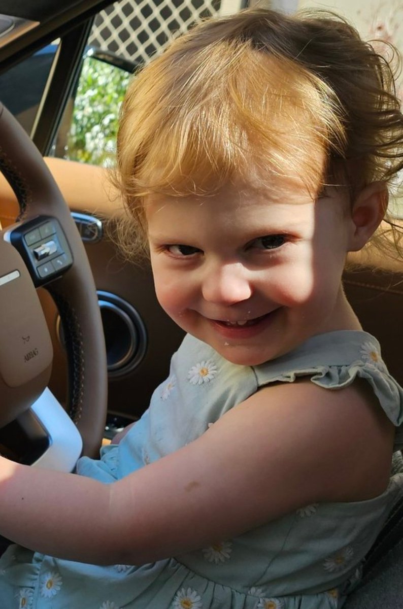 Classypax tweet media