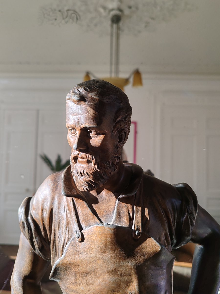 Logan Kowalsky tweet media