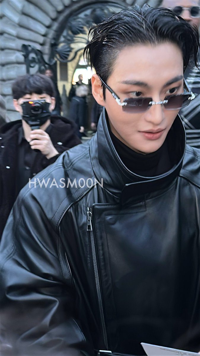 elune 🖤 IS SEEING XDIZ tweet media