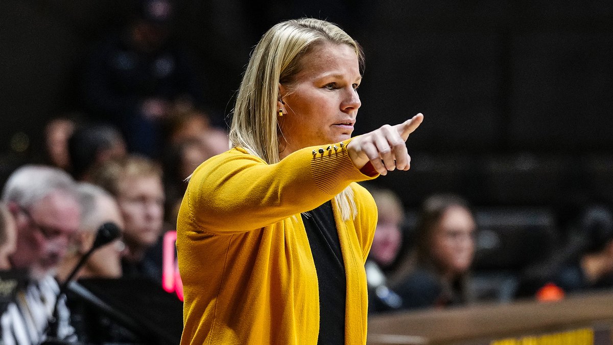 Wyoming Cowgirl Basketball tweet media