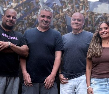 Nuevo programa partidario de Gimnasia. Se trata de "Código Gimnasia", ciclo que tendrá el objetivo de  difundir las actividades deportivas e institucionales del Lobo. Paula Jiménez, Julián Martínez, Martín Zabaleta y <a href="/Ferinchausti/">Fernando Inchausti</a>. Estaría todo dado para sumarse a <a href="/LaCielo1035/">LA CIELO 103.5</a>