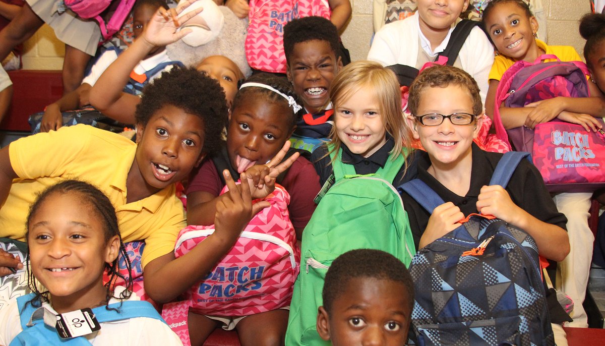 BestoftheBatch's tweet image. ✨ Our 2016 vibes ✨

They say 2026 is the new 2016. Driven in love, service, and showing up, just like we still do today.

#bestofthebatch #clubhouse #projectchuck #batchpacks #girltalk