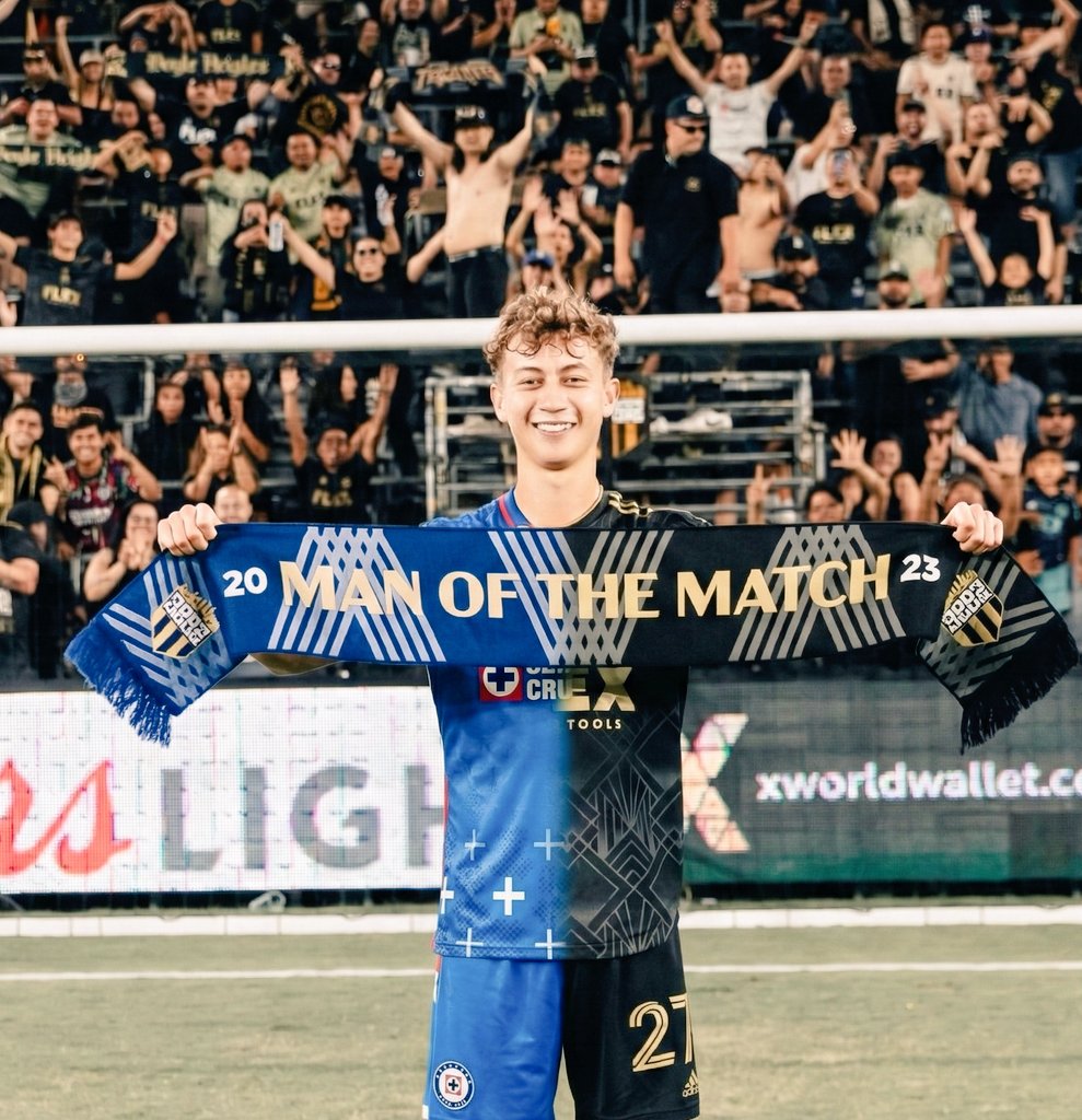 DIEGOL ⚽️ tweet media