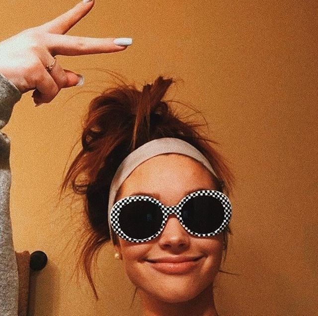 Hay un dicho muy cierto...
Dime de lo que presumes y te diré de lo que careces 😉✍️✅

Mucho bla...bla...bla...🤦😂😂😂