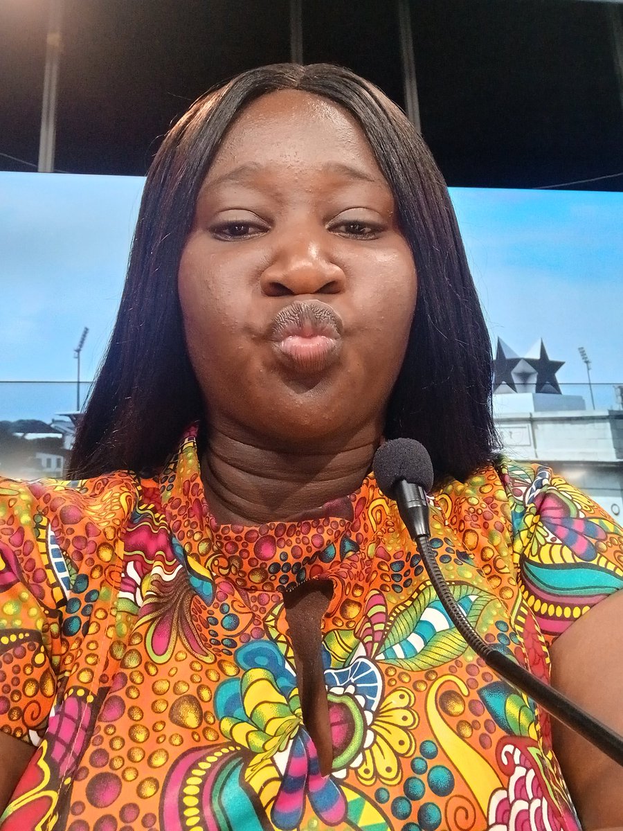 VanessaEboateng's tweet photo. Don’t forget to take a moment to breathe and feel. You can’t be a 24/7 Superman.

@JayOneGh and @DessyStarboy 
Thank you ✌️ https://t.co/TY8biQY6T6