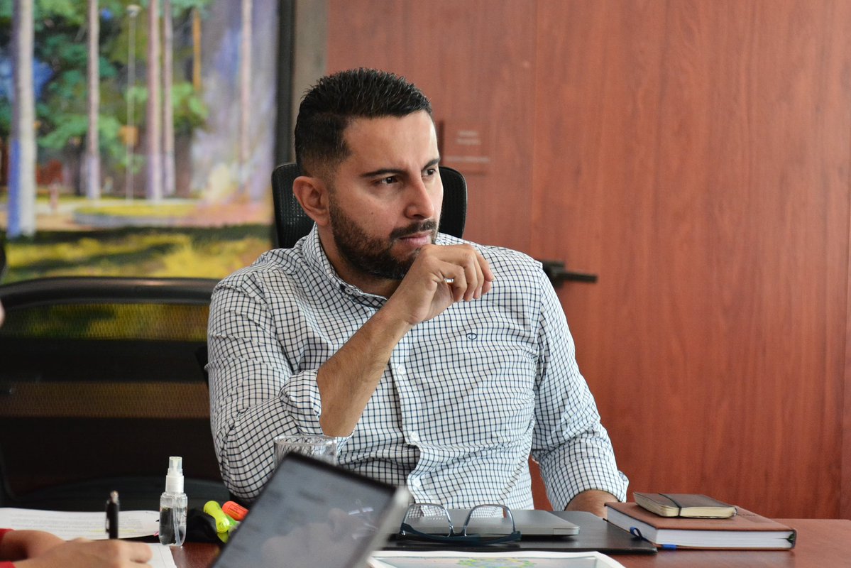 En Bucaramanga no hay espacio para la trata de personas ni para el abuso sexual de niños, niñas y adolescentes.

Con Homeland Security Investigations (HSI) fortalecemos la cooperación internacional con los Estados Unidos para perseguir y desarticular estas estructuras criminales.