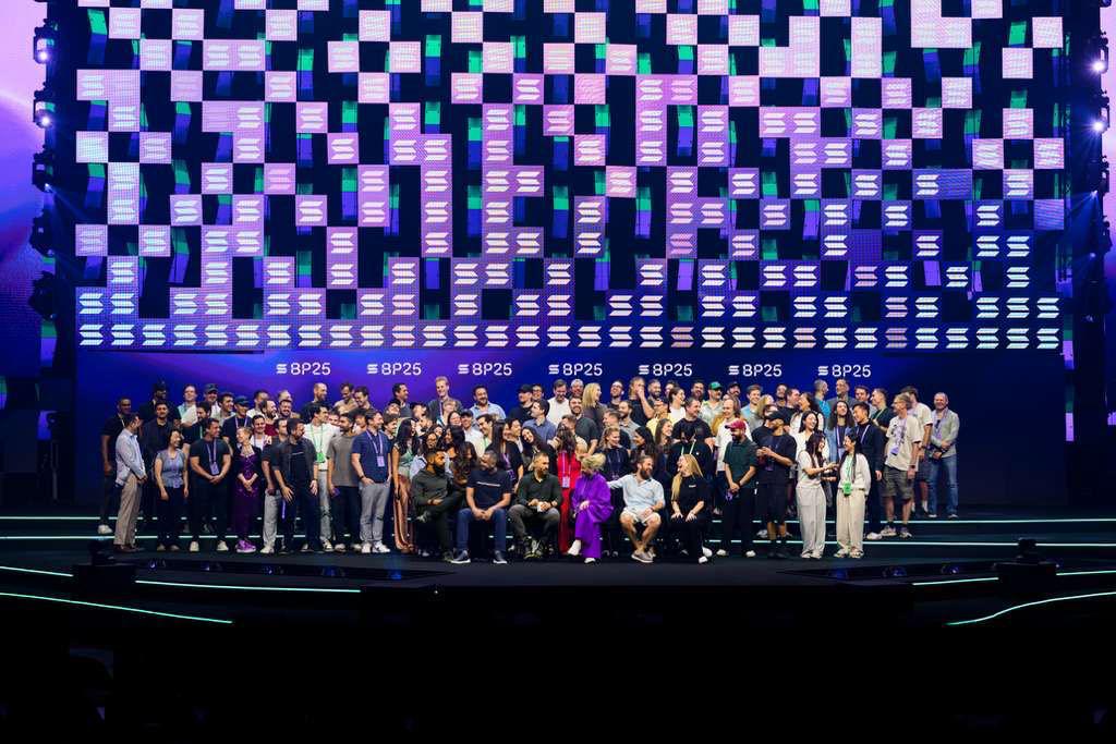 akshaybd's tweet image. life update:

after ~5 years working on solana, i’m grateful to pass the torch and embrace an empty calendar. 

from using the sollet wallet to seeing internet capital markets come to life - it’s been a wild ride. i’m always amazed by the momentum our work generates thanks to a…