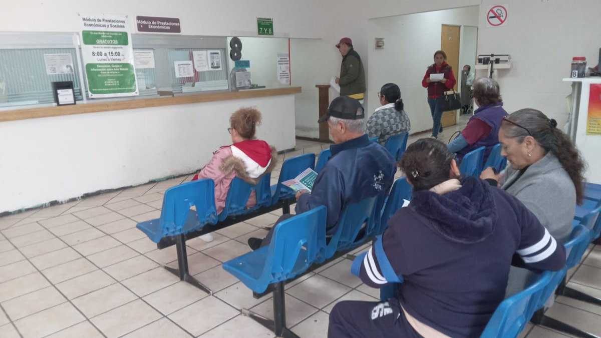 CapaTorreon's tweet image. Día 3 Semana Nacional de Información Compartiendo Esfuerzos AA  2026 Plática de sensibilización Alcohol  Sala de Espera IMSS 80
☎️Teléfono: 8712 85-17-24
☎️Línea de Vida: 800 911 2000
Línea de Vida Coahuila: 800 822 3737 
capatorreon@gmail.com
 @SSalud_mx  @salud93108 @conasamamx