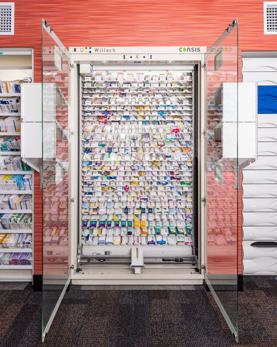 CurtinUni's tweet photo. Did you know we have a model pharmacy at Curtin? 💊

Our purpose-built pharmacy dispensary simulates real-life settings, giving you the opportunity to dispense a script just like you would in a real pharmacy. 

The facility also features an advanced robotic dispensing unit — the only one used for training purposes in Western Australia! This technology improves dispensing speed, enhances stock management, and helps mitigate risk, ensuring you're equipped with the latest industry tools.

To learn more about our Bachelor of Pharmacy (Honours), visit https://t.co/bj2dSSwR4B

#CurtinUniversity #CurtinLife CRICOS code: 00301J.