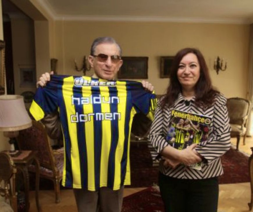 İzlemesi ve sohbetin çok keyifliydi Üstad. Mekânın cennet olsun. Ailesine, tiyatro camiasına ve tüm sevenlerine sabırlar diliyorum.

#haldundormen