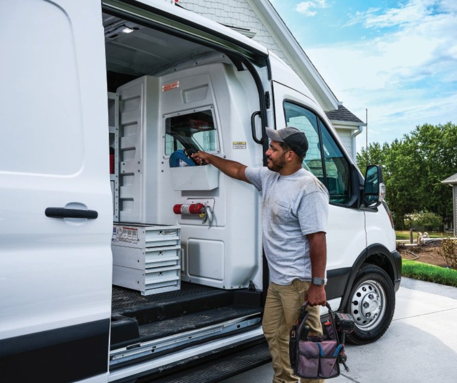 weather_guard's tweet image. A safer van starts with a bulkhead. Period. 
Learn more: bit.ly/3LcK3av

#WeatherGuard #Van #VanSolutions #Fleetmanagement #upfitter #bulkhead