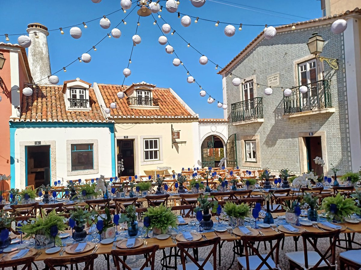 PORTUGAL have you heard our news?  We’ve been working with them for a while and are now representing  AIM DMC Portugal covering all of Portugal including the Islands.
If you need a DMC in Portugal let us know!
More info here mm-and-company.co.uk/dmc-portugal
#portugal #mmandcompany